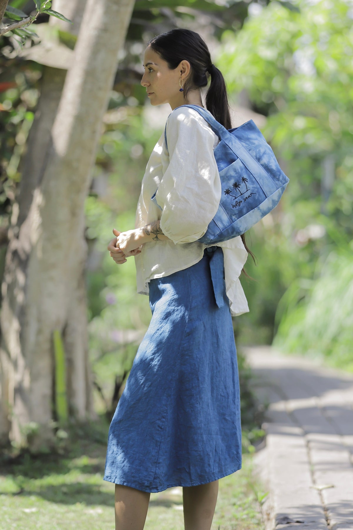 Petite tote bag indigo tie dye/terracotta/ice green