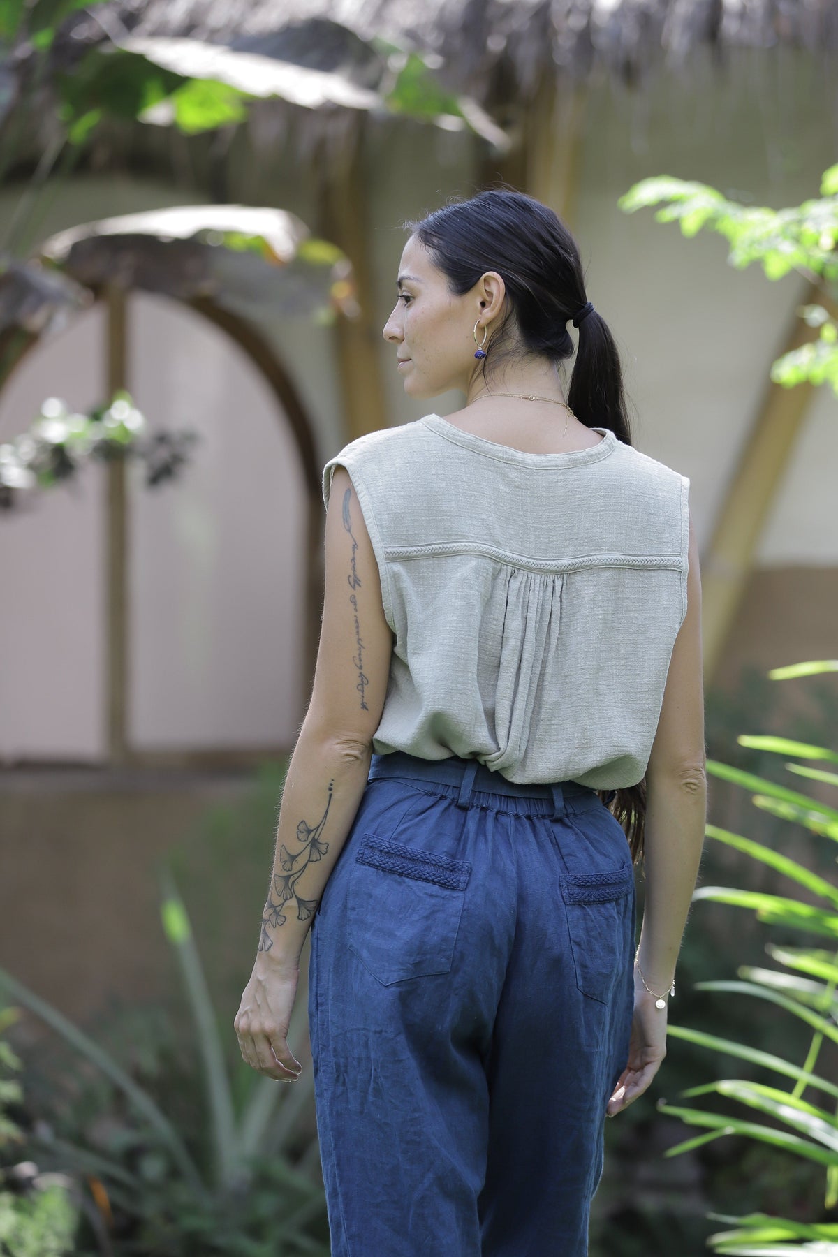 Linen Capri Pants Indigo/Terracotta/Charcoal Black/Cream Yellow