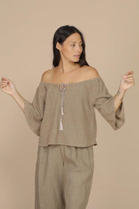 Off-shoulder top cream/olive/mocha Indigo Sea World