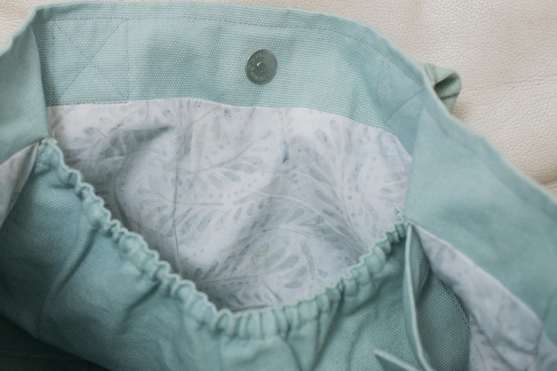 Petite tote bag indigo tie dye/terracotta/ice green